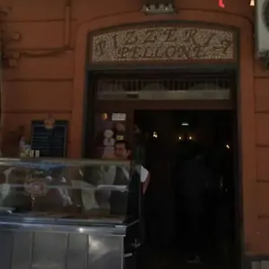 Casa Di Umberto , Napoli Italia